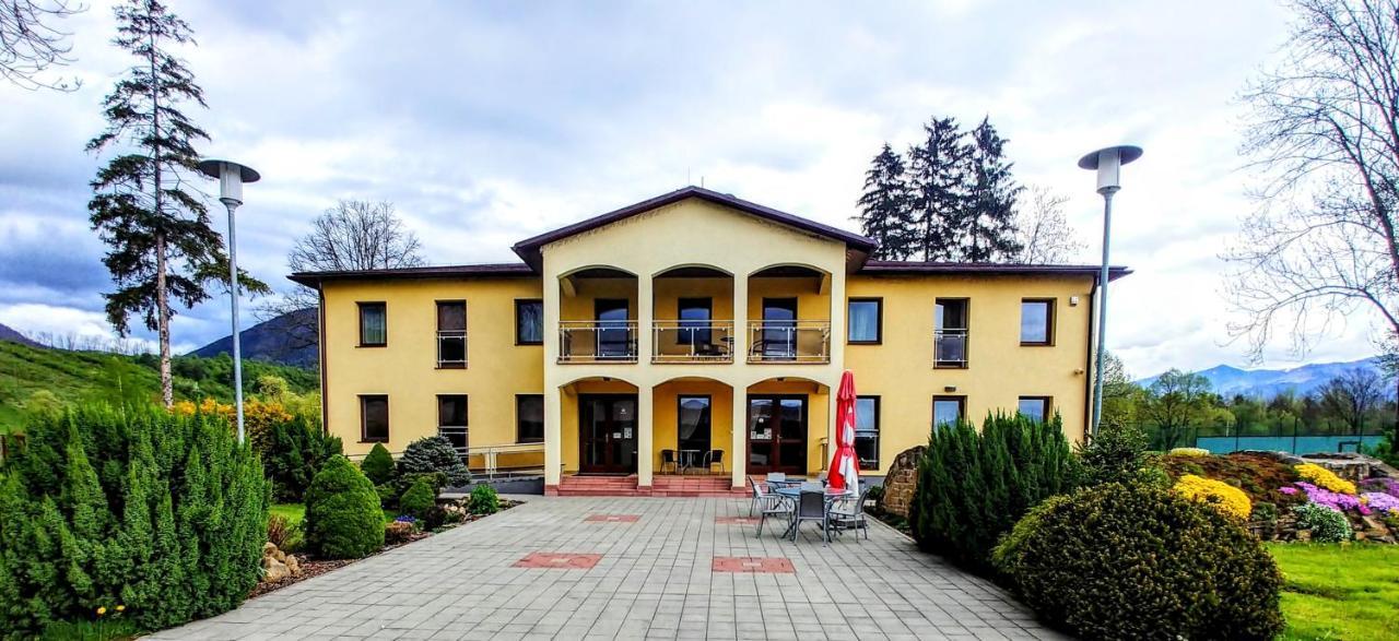 Wellness Villa Liptov Szielnic Kültér fotó